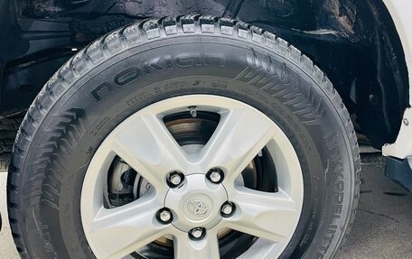 Toyota Land Cruiser 200, 2010 год, 3 700 000 рублей, 30 фотография