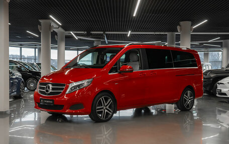 Mercedes-Benz V-Класс, 2016 год, 3 880 000 рублей, 1 фотография