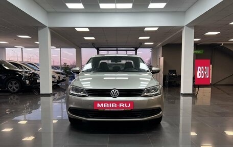 Volkswagen Jetta VI, 2012 год, 895 000 рублей, 3 фотография