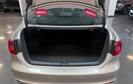 Volkswagen Jetta VI, 2012 год, 895 000 рублей, 7 фотография