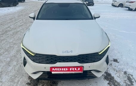 KIA K5, 2022 год, 2 200 000 рублей, 2 фотография
