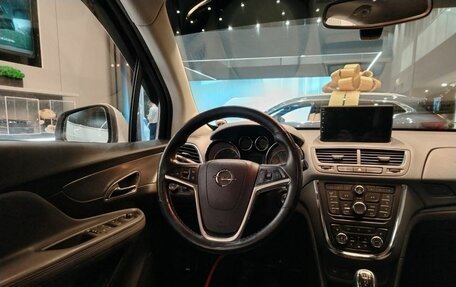 Opel Mokka I, 2013 год, 799 000 рублей, 23 фотография