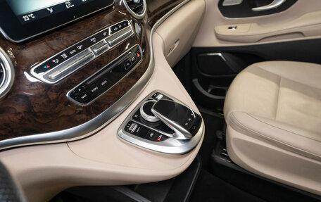 Mercedes-Benz V-Класс, 2016 год, 3 880 000 рублей, 16 фотография