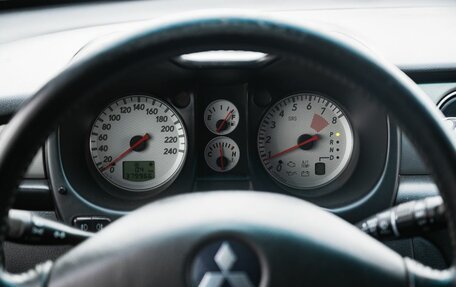 Mitsubishi Outlander III рестайлинг 3, 2005 год, 550 000 рублей, 14 фотография