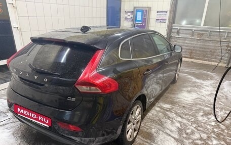 Volvo V40 II рестайлинг, 2017 год, 1 550 000 рублей, 14 фотография