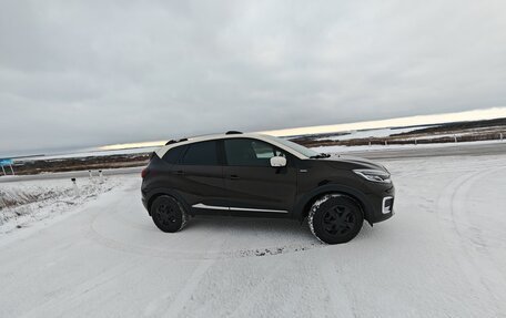 Renault Kaptur I рестайлинг, 2018 год, 1 550 000 рублей, 6 фотография