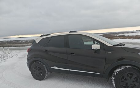 Renault Kaptur I рестайлинг, 2018 год, 1 550 000 рублей, 8 фотография