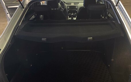 Skoda Octavia, 2018 год, 1 350 000 рублей, 10 фотография