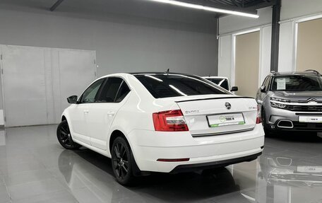 Skoda Octavia, 2017 год, 1 695 000 рублей, 6 фотография