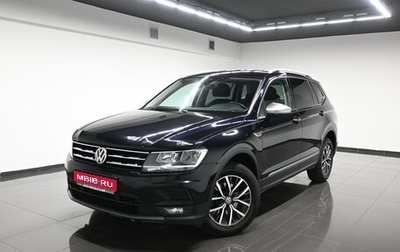 Volkswagen Tiguan II, 2018 год, 2 595 000 рублей, 1 фотография