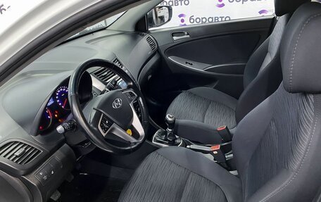 Hyundai Solaris II рестайлинг, 2014 год, 980 000 рублей, 12 фотография