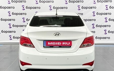 Hyundai Solaris II рестайлинг, 2014 год, 980 000 рублей, 18 фотография