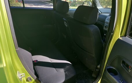 Toyota bB II рестайлинг, 2006 год, 850 000 рублей, 9 фотография