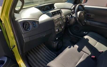 Toyota bB II рестайлинг, 2006 год, 850 000 рублей, 10 фотография