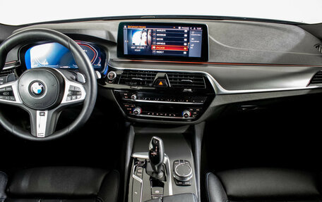 BMW 5 серия, 2021 год, 4 190 000 рублей, 11 фотография