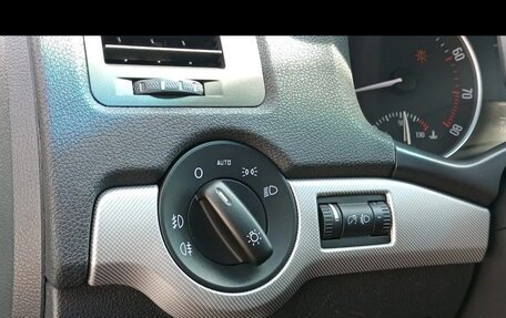 Skoda Octavia, 2012 год, 950 000 рублей, 13 фотография