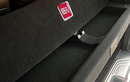 Mercedes-Benz V-Класс, 2017 год, 4 500 000 рублей, 16 фотография