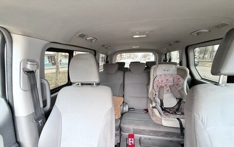 Hyundai H-1 II рестайлинг, 2012 год, 1 700 000 рублей, 4 фотография