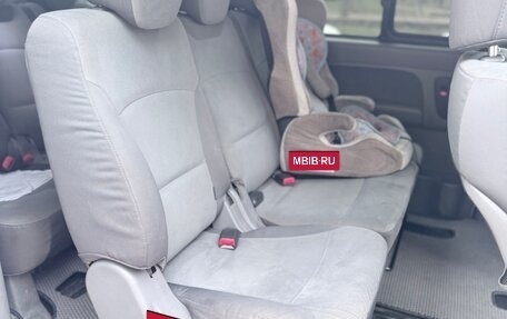 Hyundai H-1 II рестайлинг, 2012 год, 1 700 000 рублей, 7 фотография