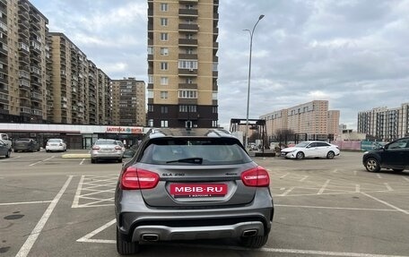 Mercedes-Benz GLA, 2015 год, 1 900 000 рублей, 4 фотография