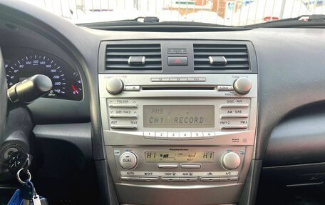 Toyota Camry, 2010 год, 1 250 000 рублей, 15 фотография