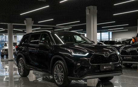Toyota Highlander, 2025 год, 5 675 000 рублей, 3 фотография