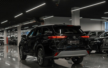 Toyota Highlander, 2025 год, 5 675 000 рублей, 6 фотография