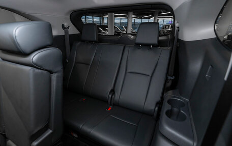 Toyota Highlander, 2025 год, 5 675 000 рублей, 15 фотография