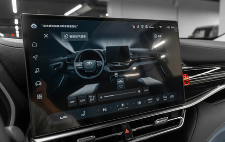 Toyota Highlander, 2025 год, 5 675 000 рублей, 29 фотография