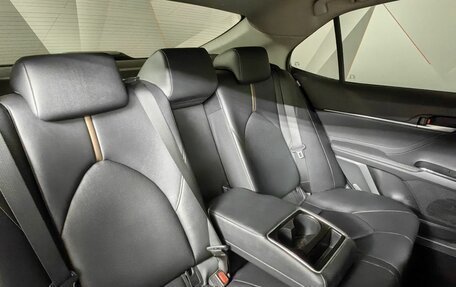 Toyota Camry, 2022 год, 2 795 000 рублей, 12 фотография