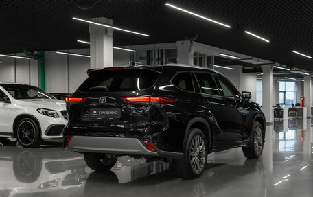 Toyota Highlander, 2025 год, 5 700 000 рублей, 4 фотография