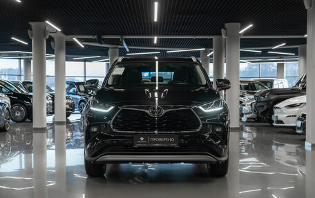 Toyota Highlander, 2025 год, 5 700 000 рублей, 3 фотография