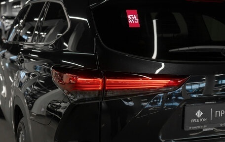 Toyota Highlander, 2025 год, 5 700 000 рублей, 30 фотография