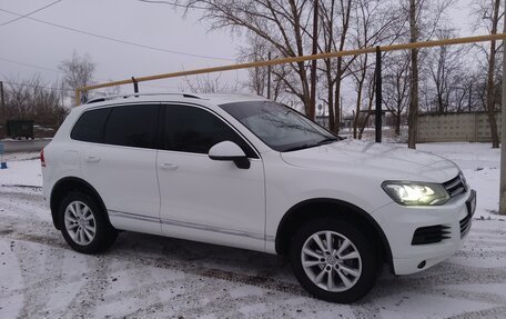 Volkswagen Touareg III, 2014 год, 3 000 000 рублей, 2 фотография