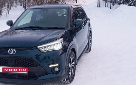 Toyota Raize I, 2021 год, 1 650 000 рублей, 2 фотография