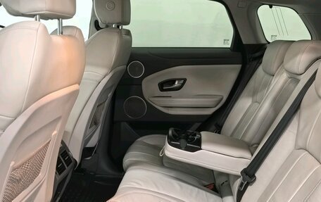 Land Rover Range Rover Evoque I, 2017 год, 2 250 000 рублей, 19 фотография