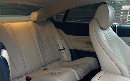 Mercedes-Benz E-Класс, 2017 год, 3 600 000 рублей, 5 фотография