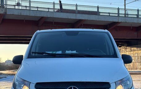 Mercedes-Benz Vito, 2015 год, 2 200 000 рублей, 1 фотография