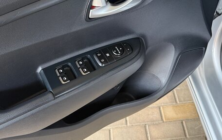 KIA Rio IV, 2022 год, 1 750 000 рублей, 6 фотография