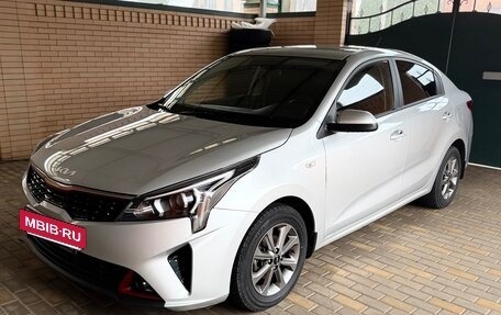 KIA Rio IV, 2022 год, 1 750 000 рублей, 4 фотография