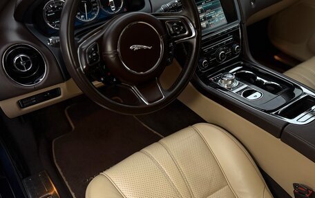 Jaguar XJ IV (X351), 2014 год, 2 000 000 рублей, 11 фотография