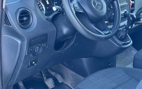 Mercedes-Benz Vito, 2015 год, 2 200 000 рублей, 10 фотография