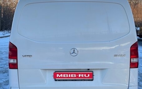 Mercedes-Benz Vito, 2015 год, 2 200 000 рублей, 3 фотография