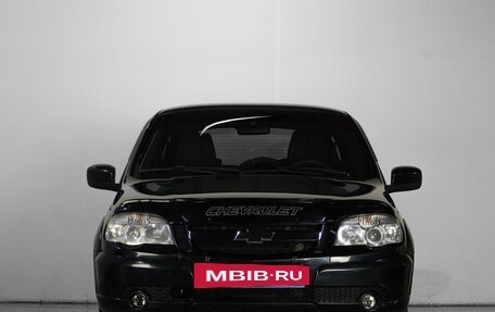 Chevrolet Niva I рестайлинг, 2017 год, 819 000 рублей, 2 фотография