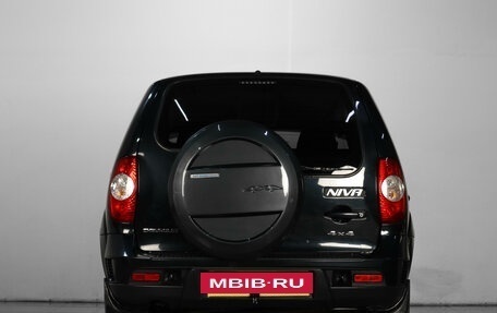 Chevrolet Niva I рестайлинг, 2017 год, 819 000 рублей, 6 фотография