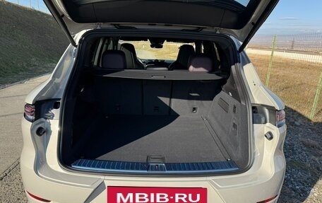 Porsche Cayenne III, 2025 год, 18 650 000 рублей, 29 фотография