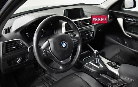 BMW 1 серия, 2017 год, 1 990 000 рублей, 9 фотография