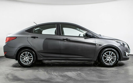 Hyundai Solaris II рестайлинг, 2015 год, 950 000 рублей, 4 фотография