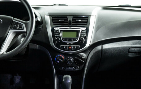 Hyundai Solaris II рестайлинг, 2012 год, 699 585 рублей, 14 фотография