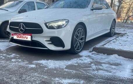 Mercedes-Benz E-Класс, 2021 год, 5 000 000 рублей, 2 фотография